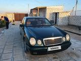 Mercedes-Benz E 230 1995 годаүшін1 300 000 тг. в Жанаозен – фото 4