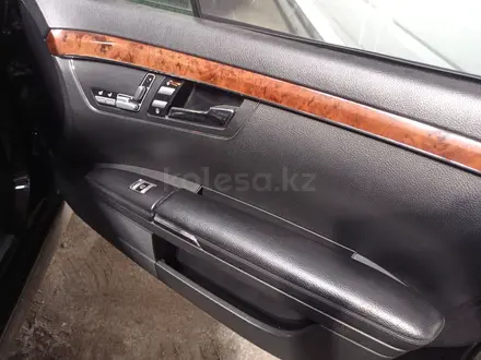 Mercedes-Benz S 350 2008 года за 8 500 000 тг. в Караганда – фото 9