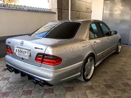 Задний бампер с диффузором на Mercedes-Benz w210 AMG e55 за 80 000 тг. в Алматы – фото 9