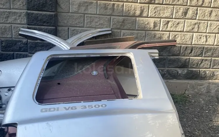 Крыло заднее за 140 000 тг. в Алматы