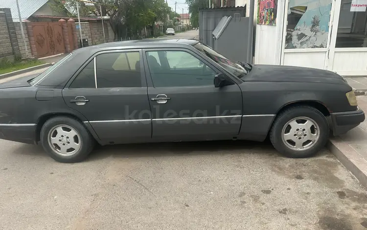 Mercedes-Benz E 230 1990 годаүшін1 000 000 тг. в Алматы