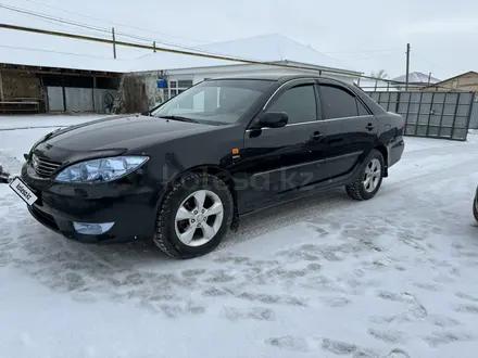 Toyota Camry 2003 годаүшін5 500 000 тг. в Актобе – фото 12