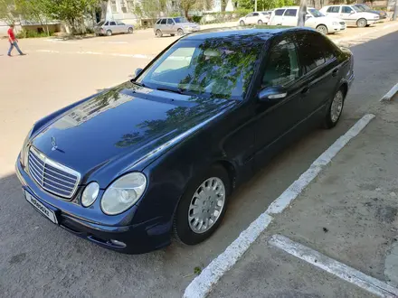 Mercedes-Benz E 240 2002 года за 4 200 000 тг. в Байконыр – фото 10