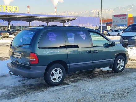 Chrysler Voyager 2000 года за 3 000 000 тг. в Алматы – фото 10