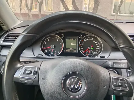 Volkswagen Passat 2014 года за 6 600 000 тг. в Астана – фото 20