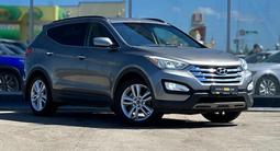 Hyundai Santa Fe 2013 годаүшін9 500 000 тг. в Уральск