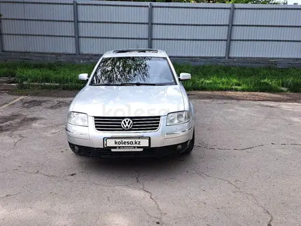 Volkswagen Passat 2002 годаүшін3 200 000 тг. в Алматы – фото 4
