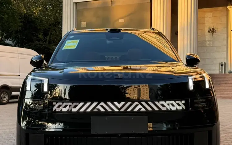 Lynk & Co 900 2025 года за 29 600 000 тг. в Алматы