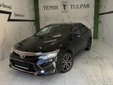 Toyota Camry 2017 годаүшін13 290 000 тг. в Шымкент – фото 2