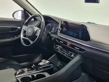 Hyundai Sonata 2023 года за 9 990 000 тг. в Алматы – фото 15