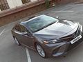 Toyota Camry 2019 года за 11 900 000 тг. в Алматы – фото 3