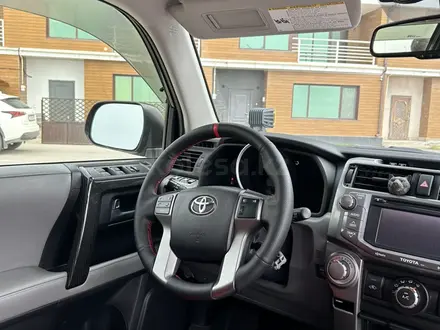 Toyota 4Runner 2014 года за 11 800 000 тг. в Актау – фото 5