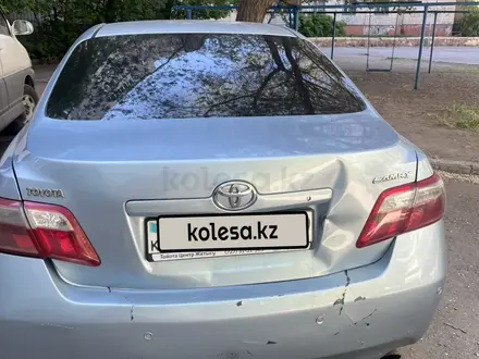 Toyota Camry 2006 года за 4 300 000 тг. в Караганда – фото 3