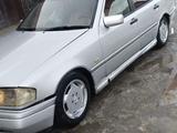 Mercedes-Benz C 200 1994 года за 1 300 000 тг. в Павлодар