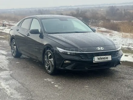 Hyundai Elantra 2025 года за 9 300 000 тг. в Шымкент – фото 2