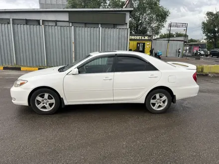 Toyota Camry 2002 года за 4 600 000 тг. в Алматы – фото 2
