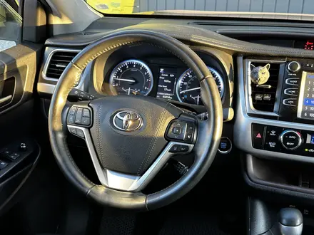Toyota Highlander 2019 годаүшін20 500 000 тг. в Актобе – фото 14
