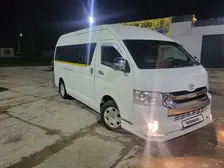 Toyota HiAce, 2008