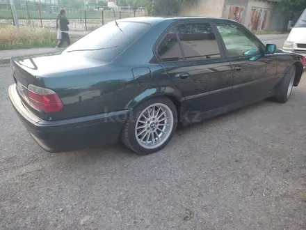 BMW 730 1996 года за 3 150 000 тг. в Шымкент