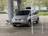 Volkswagen Sharan 1998 годаүшін1 800 000 тг. в Уральск – фото 4
