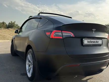 Tesla Model Y 2023 года за 22 500 000 тг. в Алматы – фото 11