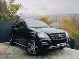 Mercedes-Benz ML 500 2007 года за 12 000 000 тг. в Алматы – фото 2
