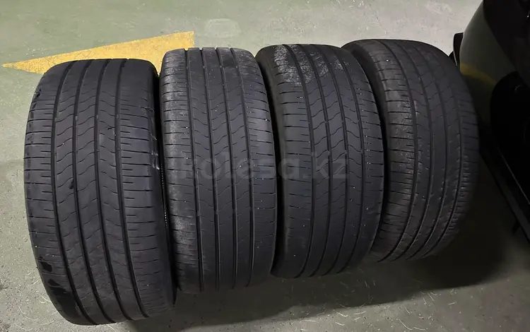 Шины BRIDGESTONE 235/40 R19 за 580 000 тг. в Алматы