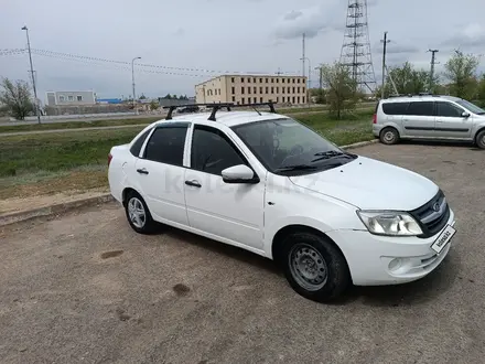 ВАЗ (Lada) Granta 2190 2013 года за 2 000 000 тг. в Аксай – фото 2