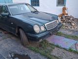 Mercedes-Benz E 230 1995 года за 1 500 000 тг. в Шахтинск