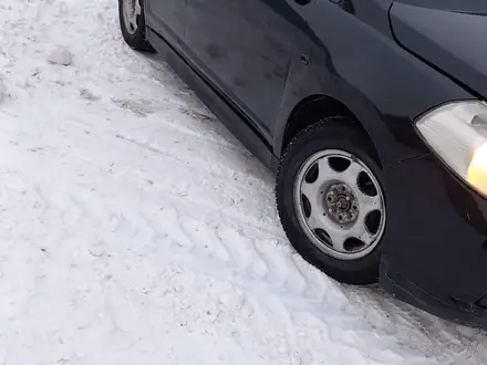 Nissan Tiida 2005 года за 2 900 000 тг. в Уральск – фото 2