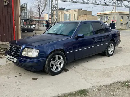 Mercedes-Benz E 280 1994 года за 1 950 000 тг. в Туркестан – фото 10