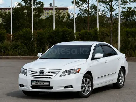 Toyota Camry 2007 года за 4 800 000 тг. в Актобе