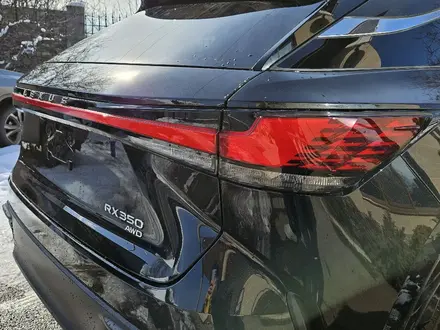 Lexus RX 350 2023 года за 38 500 000 тг. в Алматы – фото 25