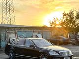 Mercedes-Benz S 500 2007 года за 8 000 000 тг. в Тараз – фото 2