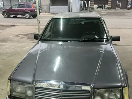 Mercedes-Benz E 300 1992 года за 1 050 000 тг. в Алматы – фото 7