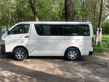 Toyota Hiace 2007 года за 7 500 000 тг. в Алматы