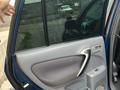 Toyota RAV4 2001 года за 4 300 000 тг. в Алматы – фото 12