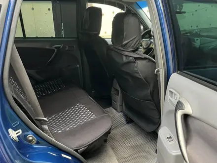 Toyota RAV4 2001 года за 4 300 000 тг. в Алматы – фото 13