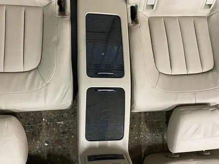 Салон сиденья на Мерседес 218 CLS за 1 000 тг. в Алматы – фото 6