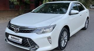 Toyota Camry 2018 года за 13 300 000 тг. в Алматы