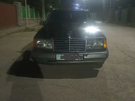 Mercedes-Benz E 230 1992 года за 1 600 000 тг. в Алматы – фото 4