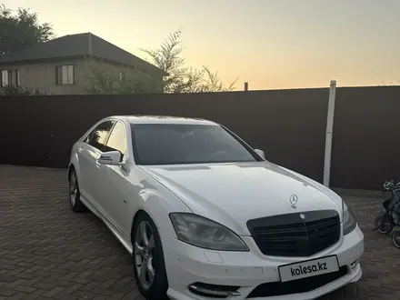 Mercedes-Benz S 500 2007 года за 6 300 000 тг. в Алматы – фото 4