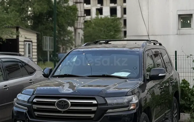 Toyota Land Cruiser 2017 года за 35 000 000 тг. в Усть-Каменогорск