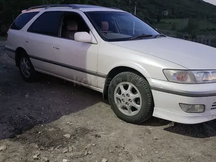 Toyota Mark II Qualis 1998 года за 4 500 000 тг. в Усть-Каменогорск – фото 2