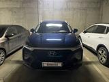 Hyundai Santa Fe 2018 года за 13 500 000 тг. в Астана