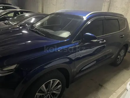 Hyundai Santa Fe 2018 года за 13 000 000 тг. в Астана – фото 6