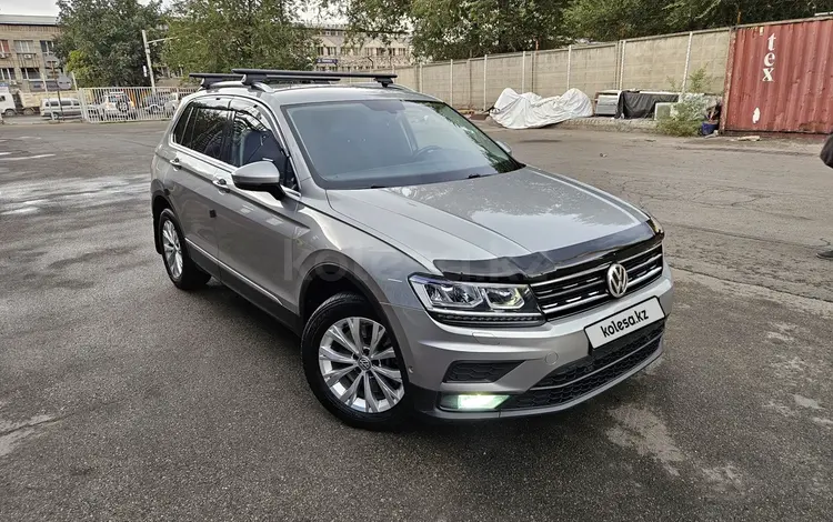 Volkswagen Tiguan 2018 года за 11 400 000 тг. в Алматы