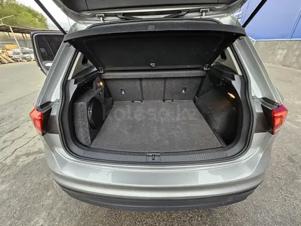 Volkswagen Tiguan 2018 года за 11 400 000 тг. в Алматы – фото 10