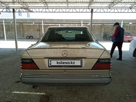 Mercedes-Benz E 230 1991 года за 700 000 тг. в Тараз – фото 8