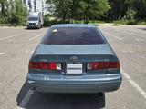 Toyota Camry 2001 годаүшін3 500 000 тг. в Алматы